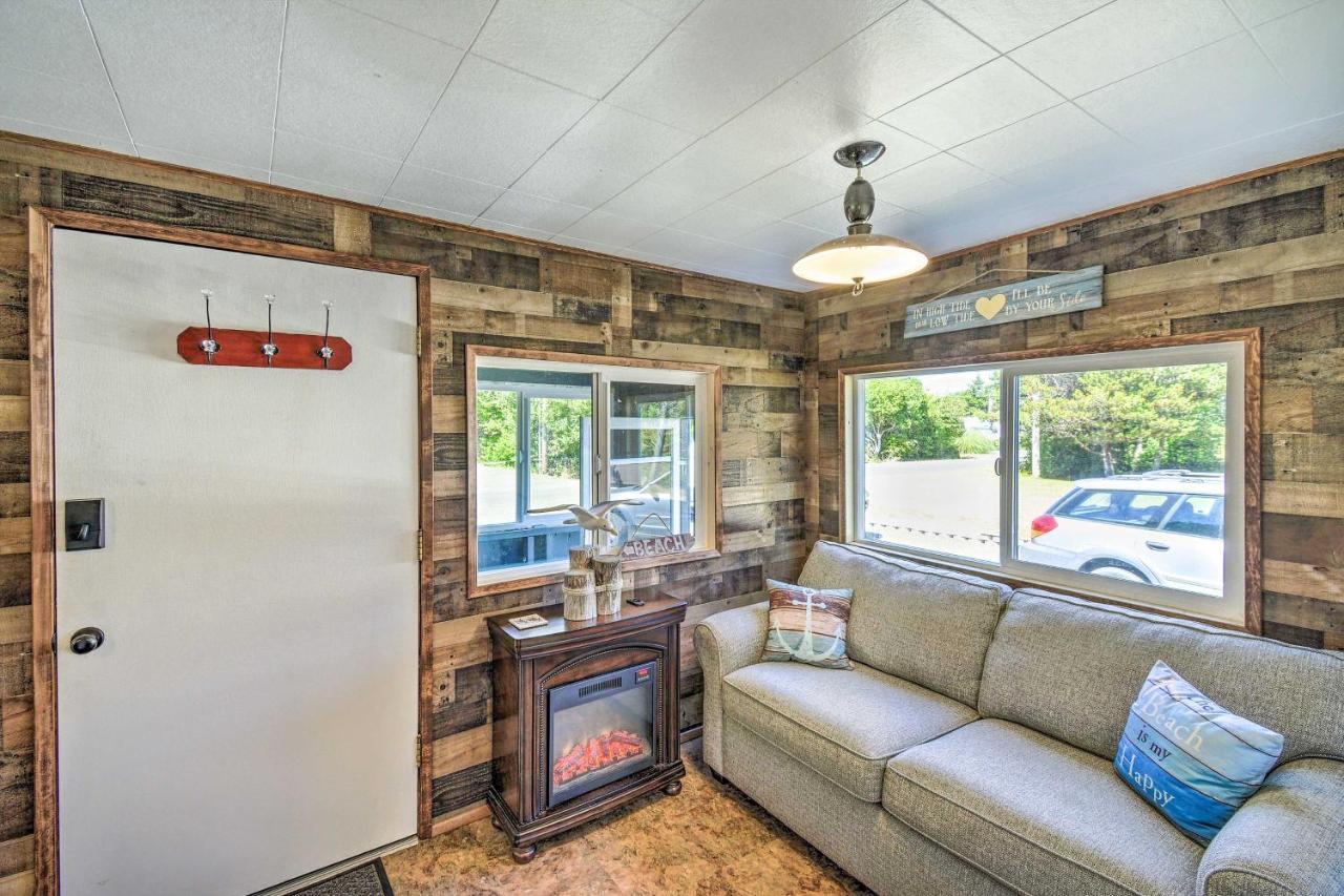 Coastal Pnw Gem With Hot Tub - Walk To Beach! Grayland Eksteriør billede